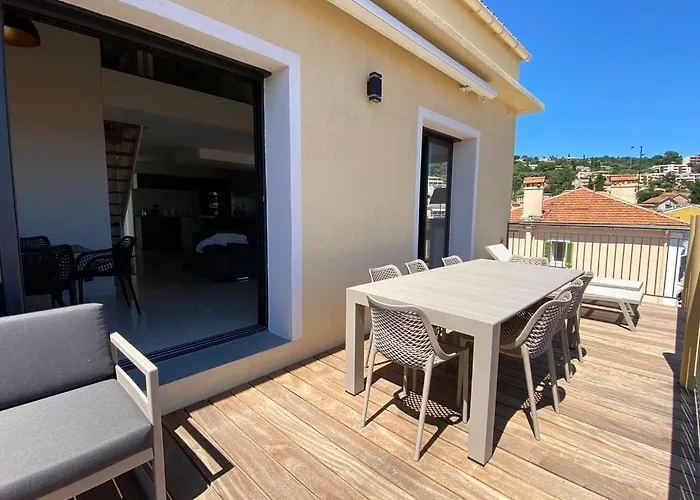 Le Provence * Le Lavandou