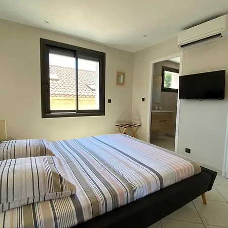 Le Provence Apartment