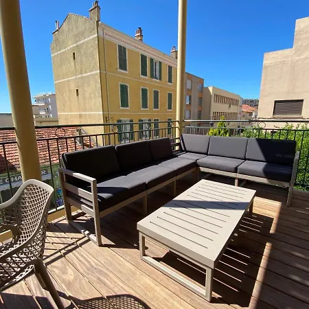 Le Provence Apartment *