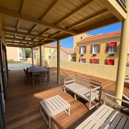 Le Provence Apartment