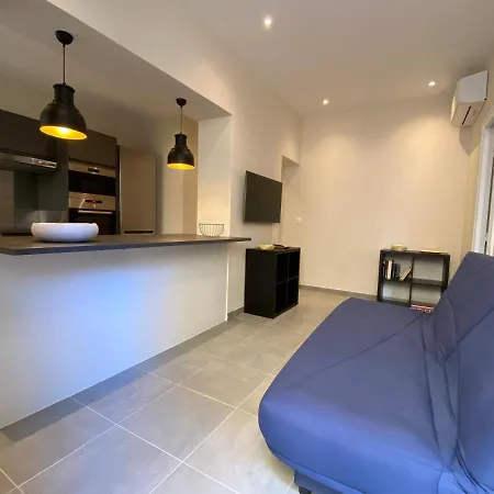 Le Provence Apartment *