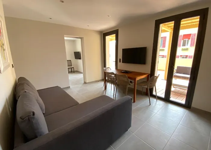 Le Provence * Le Lavandou